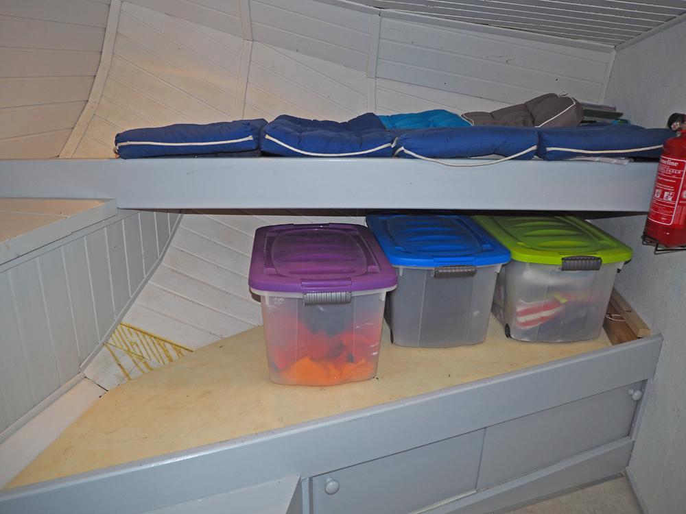 Fore ship, Accommodation